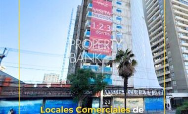 Local Comercial en Arriendo en Gran Avda. José Miguel Carrera 4275, esquina Teresa Vial / San Miguel - Santiago.