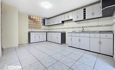 En Alquiler Casa en Cayma – Urb. Valle Escondido