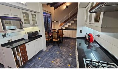 Espectacular Casa Amoblada en Arriendo