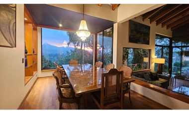Espectacular Casa Amoblada en Arriendo