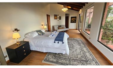 Espectacular Casa Amoblada en Arriendo