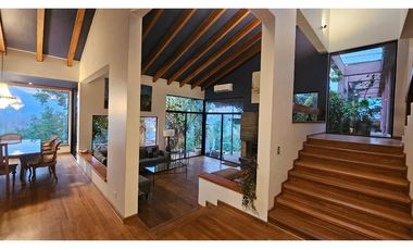 Espectacular Casa Amoblada en Arriendo