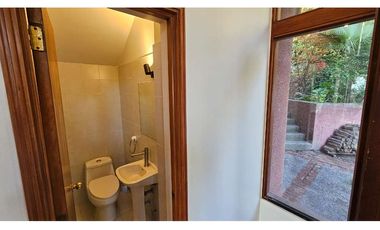 Espectacular Casa Amoblada en Arriendo