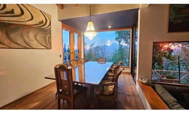 Espectacular Casa Amoblada en Arriendo