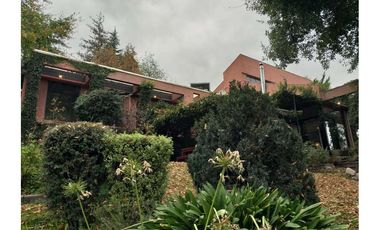 Espectacular Casa Amoblada en Arriendo