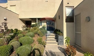 Espectacular Casa Townhouse en La Dehesa