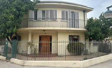 Casa esquina de 430 m² en Ñuñoa