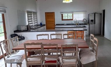 Se vende linda parcela con casa en San Fernando