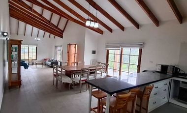 Se vende linda parcela con casa en San Fernando