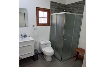 Se vende linda parcela con casa en San Fernando
