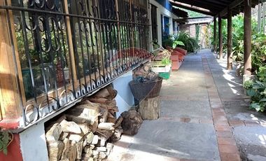 HERMOSA CASA DE CAMPO