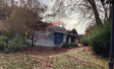 HERMOSA CASA DE CAMPO