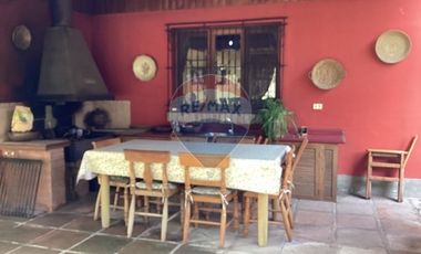HERMOSA CASA DE CAMPO