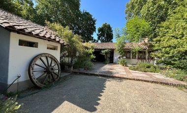 HERMOSA CASA DE CAMPO