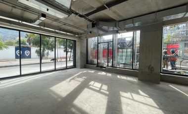 ARRIENDO Local Comercial de 178,48 m2, Metro Manuel Montt,