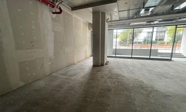 ARRIENDO Local Comercial de 178,48 m2, Metro Manuel Montt,