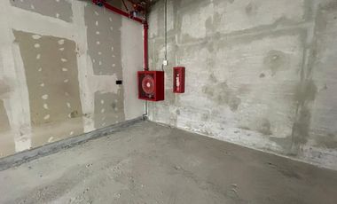 ARRIENDO Local Comercial de 113,18 m2, Metro Manuel Montt,