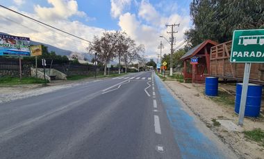Terreno plano 9.800 m2 a 3 cuadras de Plaza de armas Olmué.