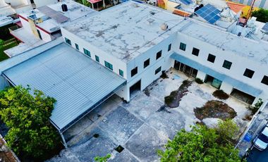 VENTA LOCAL TERRENO CON LOCAL  COMERCIAL AVENIDA ITZAES