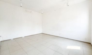 VENTA LOCAL TERRENO CON LOCAL  COMERCIAL AVENIDA ITZAES