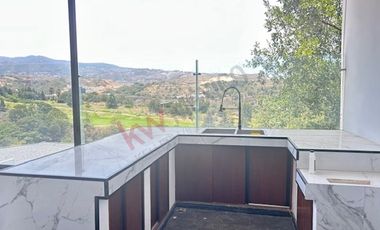 Casa con vistas panorámicas en Renta en Bosque Real