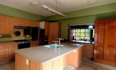 Residencia venta en Tepoztlán Mor.