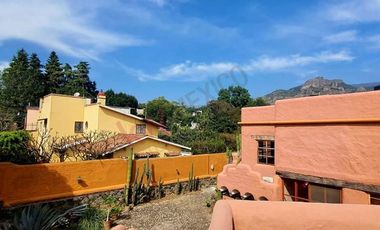 Residencia venta en Tepoztlán Mor.