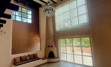 Residencia venta en Tepoztlán Mor.