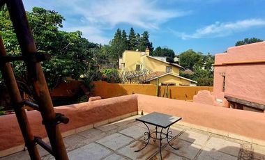 Residencia venta en Tepoztlán Mor.