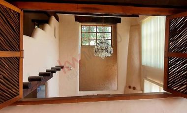 Residencia venta en Tepoztlán Mor.