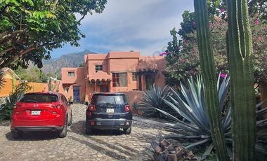Residencia venta en Tepoztlán Mor.