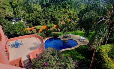 Residencia venta en Tepoztlán Mor.
