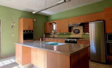 Residencia venta en Tepoztlán Mor.