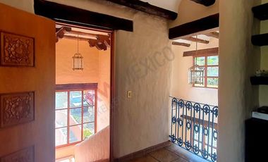 Residencia venta en Tepoztlán Mor.