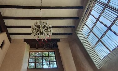 Residencia venta en Tepoztlán Mor.