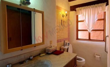 Residencia venta en Tepoztlán Mor.