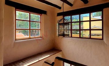 Residencia venta en Tepoztlán Mor.