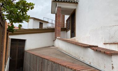 CASA VENTA EN COLONIA RAFAEL CASTELLANOS, GOMEZ PALACIO, DGO.