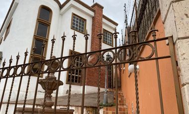 CASA VENTA EN COLONIA RAFAEL CASTELLANOS, GOMEZ PALACIO, DGO.