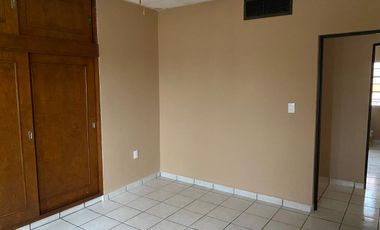 CASA VENTA EN COLONIA RAFAEL CASTELLANOS, GOMEZ PALACIO, DGO.