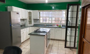 CASA VENTA EN COLONIA RAFAEL CASTELLANOS, GOMEZ PALACIO, DGO.