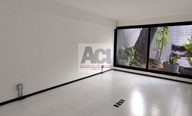 Edificio de oficinas en renta en San Miguel Chapultepec
