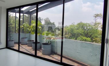 Edificio de oficinas en renta en San Miguel Chapultepec