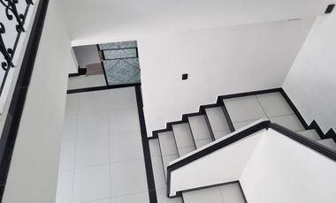 PH EN RENTA, DE 2 PISOS EN LOMAS DE CHAPULTEPEC