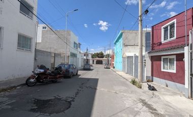 Edificio en Venta, Hostal para estudiantes Oportunidad de Inversión, Puebla, Pue