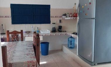 Venta de dos casas contiguas frente al mar en Telchac Puerto