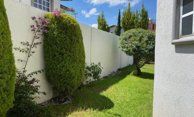 CASA EN VENTA EN VILLAS DEL CAMPO, CALIMAYA
