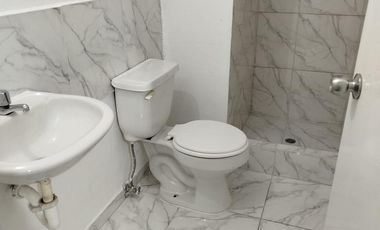 CASA EN VENTA EN CONJUNTO 