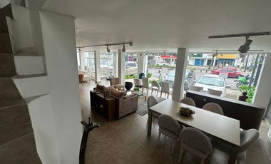 ALQUILER LOCAL COMERCIAL EN  URDESA CENTRAL, AMPLIO 829 M 2 (CMC)