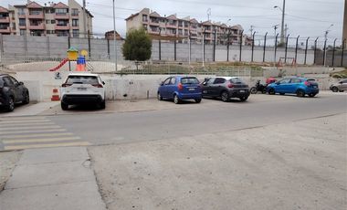 Departamento en Venta en Regimiento Arica, con Cisternas